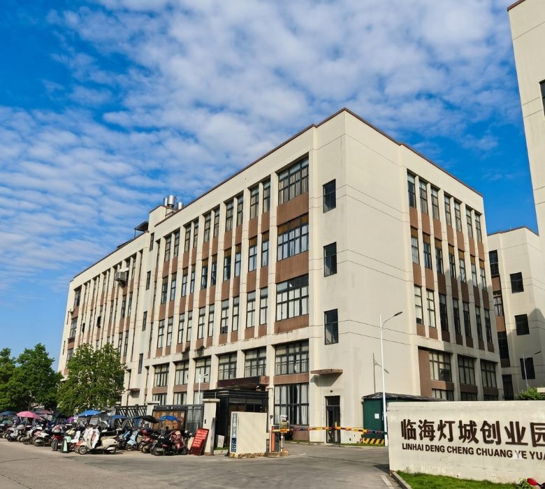 Yize Lighting LED manufacturing factory
